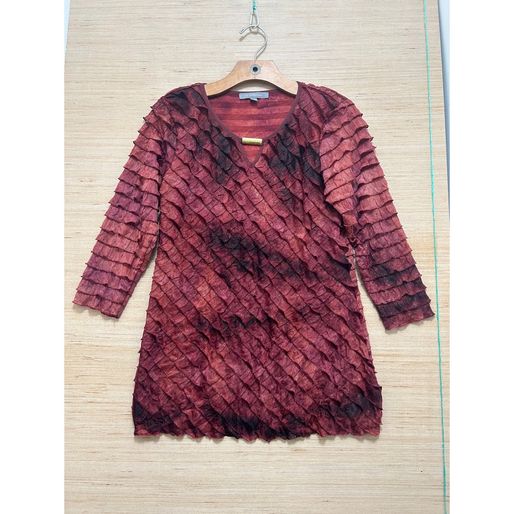 NY Collection Burgundy Ombre Tiered Ruffle Tunic Top Gold Bar V-Neck Medium